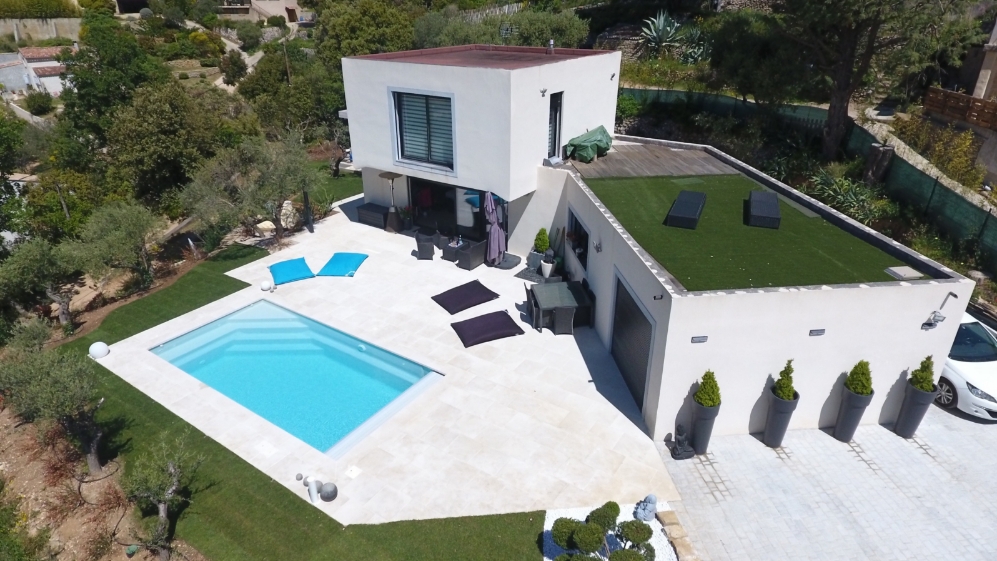 Alliance Piscines PISCINE LA ROCHE SUR YON CELESTINE 7M