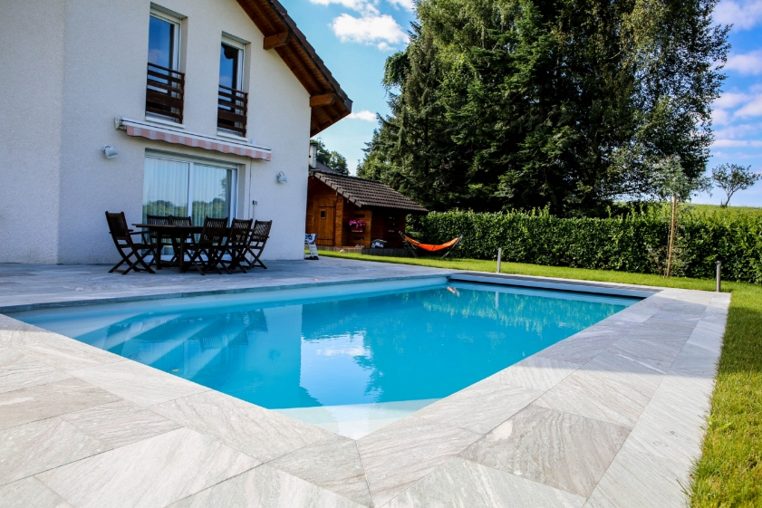 Alliance Piscines PISCINE LA ROCHE SUR YON CELESTINE 9M