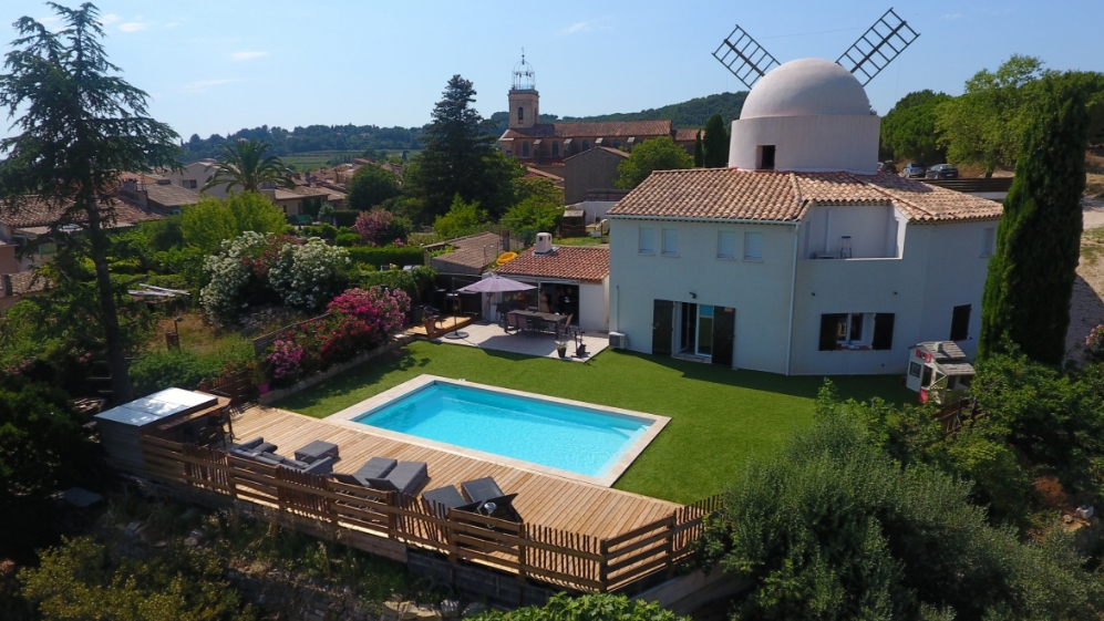 Alliance Piscines PISCINE LA ROCHE SUR YON KRYPTONITE C 8M 1