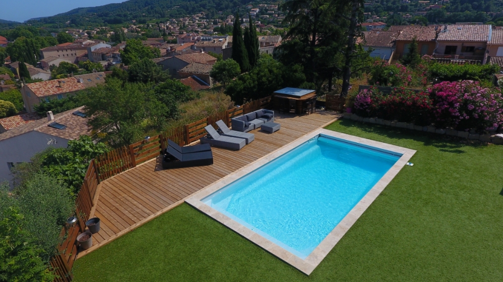 Alliance Piscines PISCINE LA ROCHE SUR YON KRYPTONITE C 8M 2