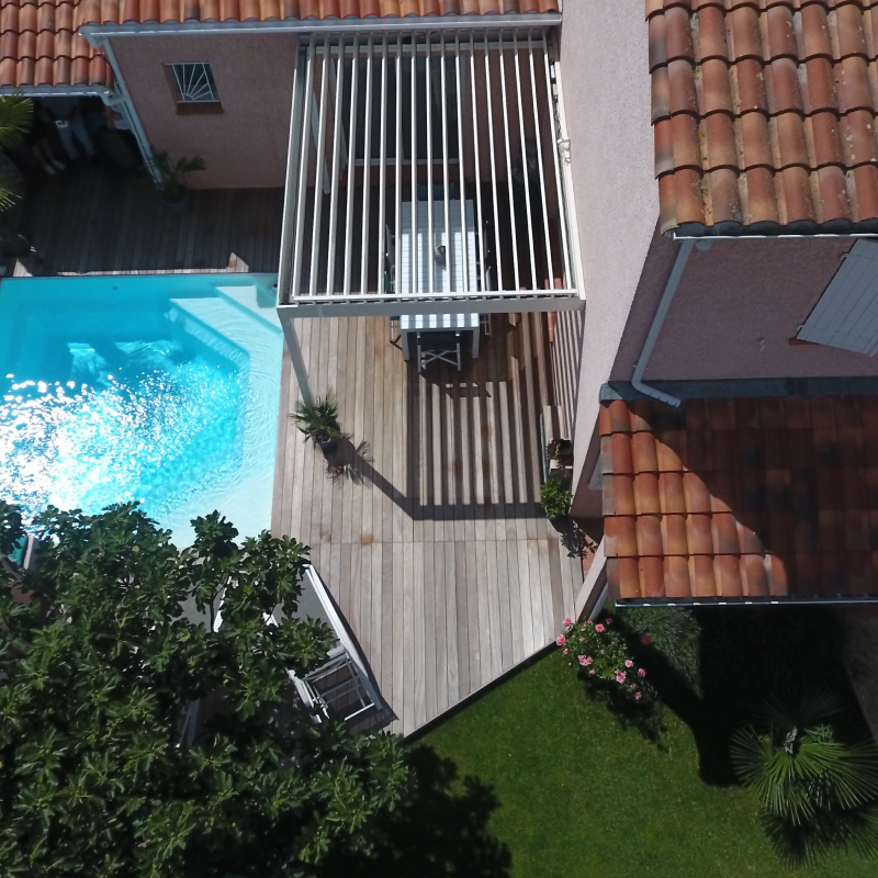 Alliance Piscines PISCINE LA ROCHE SUR YON Celestine 4 Blanche C2 7