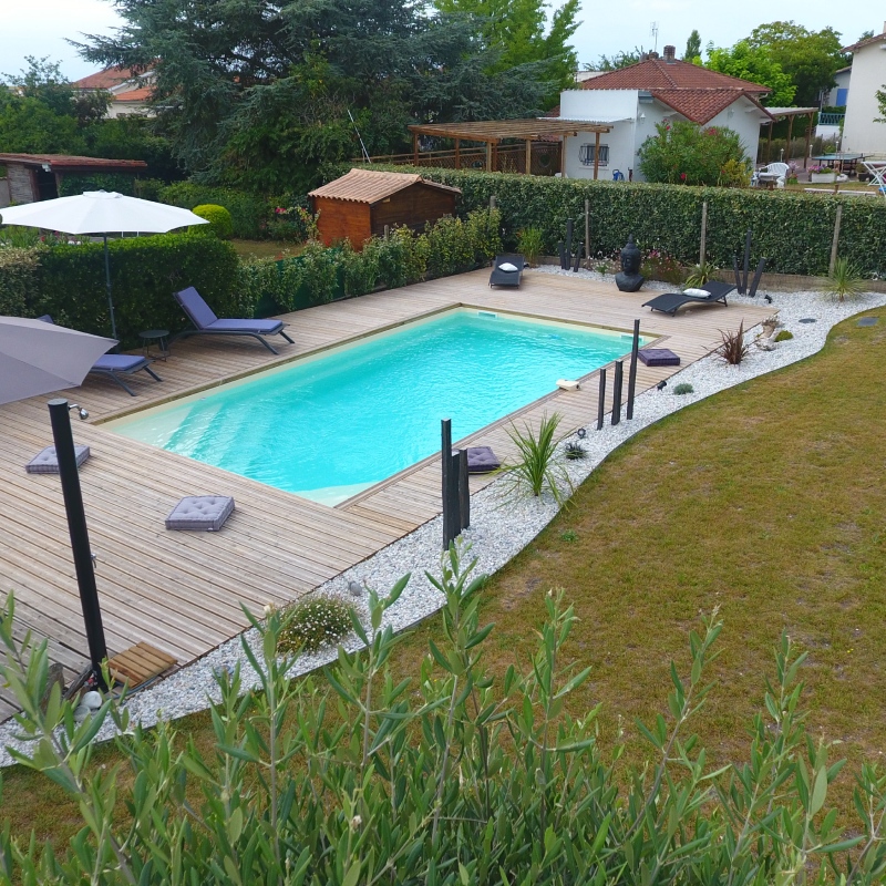 Alliance Piscines PISCINE LA ROCHE SUR YON Celestine 8S Beige CS1 5