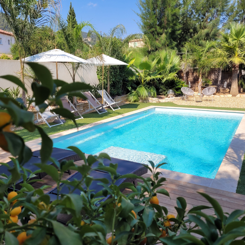 Alliance Piscines PISCINE LA ROCHE SUR YON Galaxite 7.6 Grise G3 10 Copie