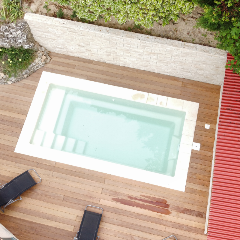 Alliance Piscines PISCINE LA ROCHE SUR YON Starlite SK Beige SK4 8